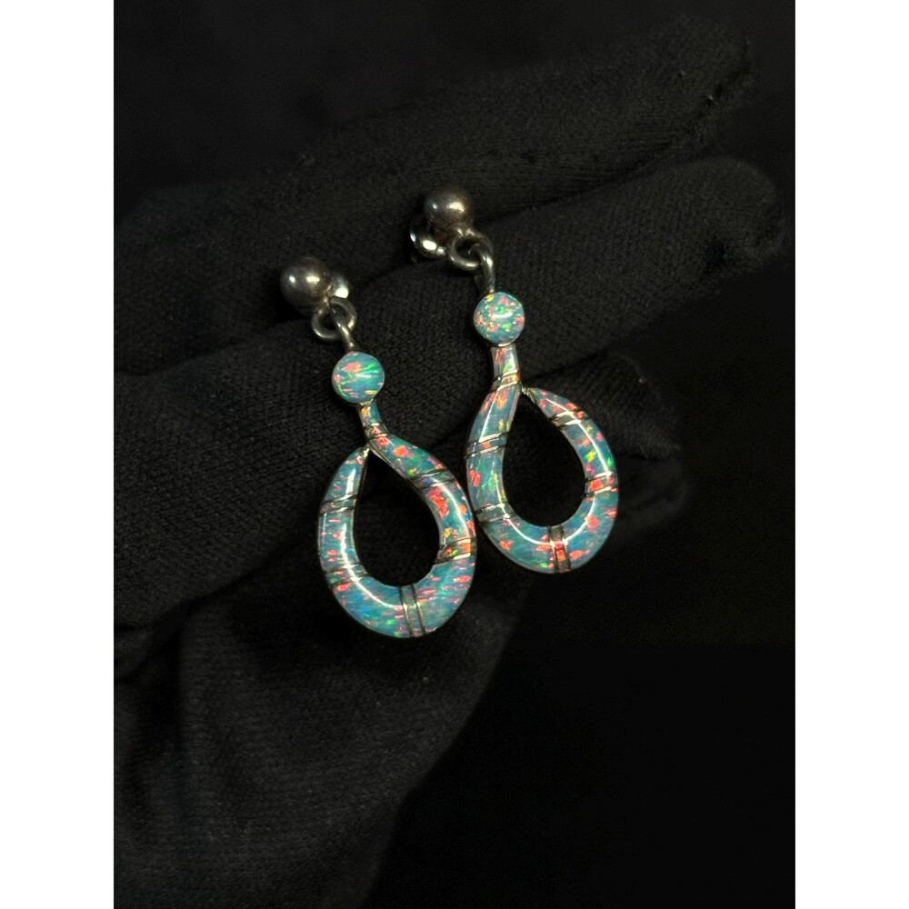 Roger Skeet Navajo Sterling Silver Opal Dangle Earrings